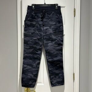 Wit and Wisdom Camo Joggers
